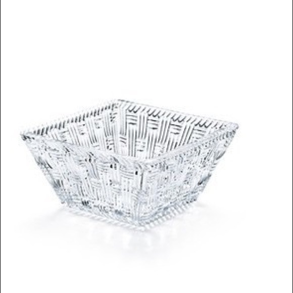 NIB TIFFANY & CO. WOVEN SQUARE BOWL CRYSTAL - Picture 4 of 5